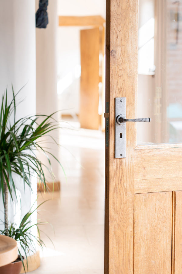 Large Avon Lever Lock Set