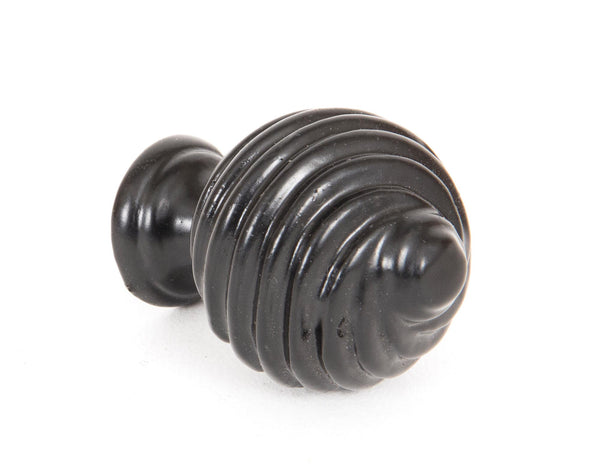 Twist Cabinet Knob