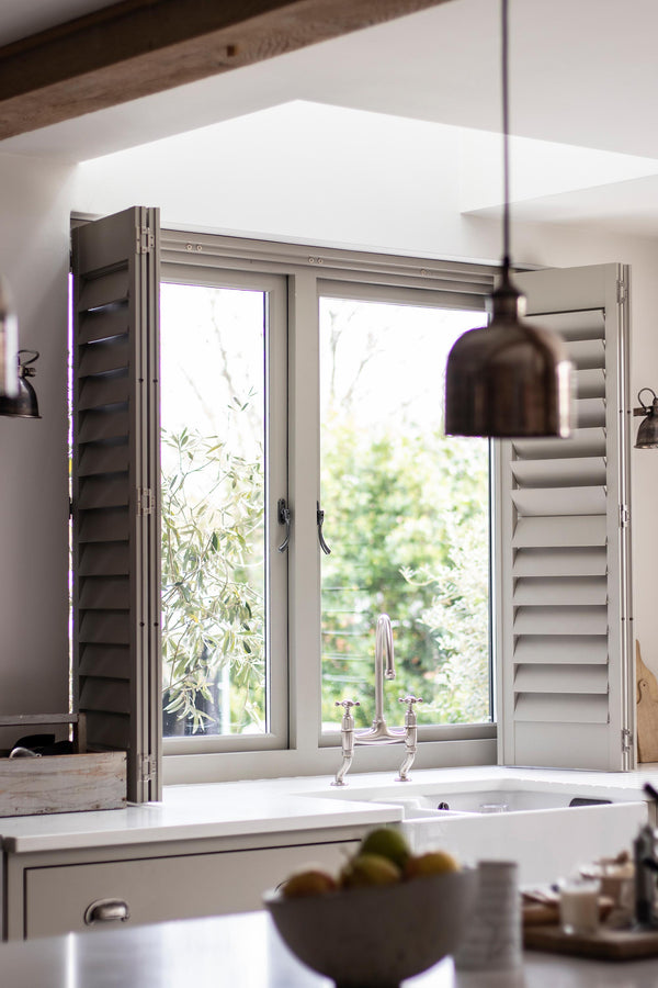 Locking Peardrop Espag