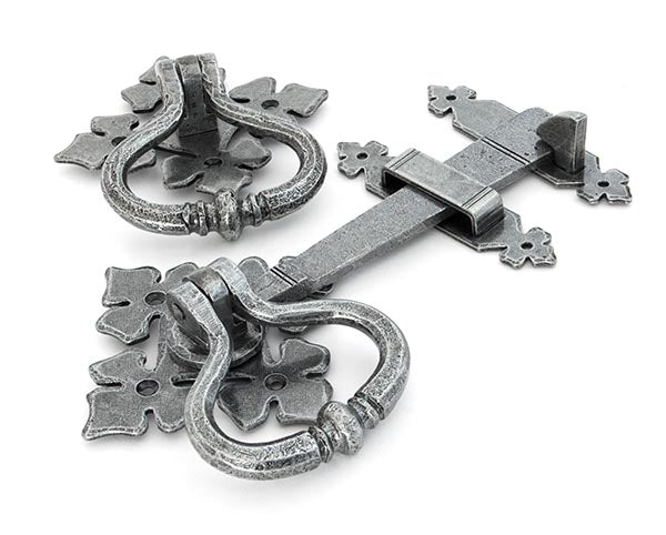 From The Anvil, Shakespeare Latch Set, Latches & Turns, Latches