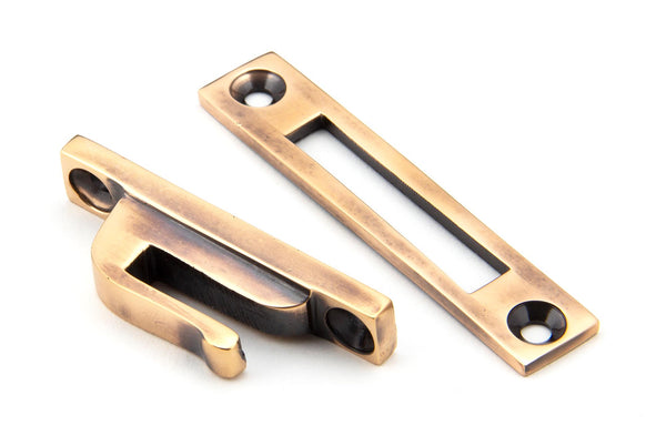 Locking Hinton Fastener by From The Anvil