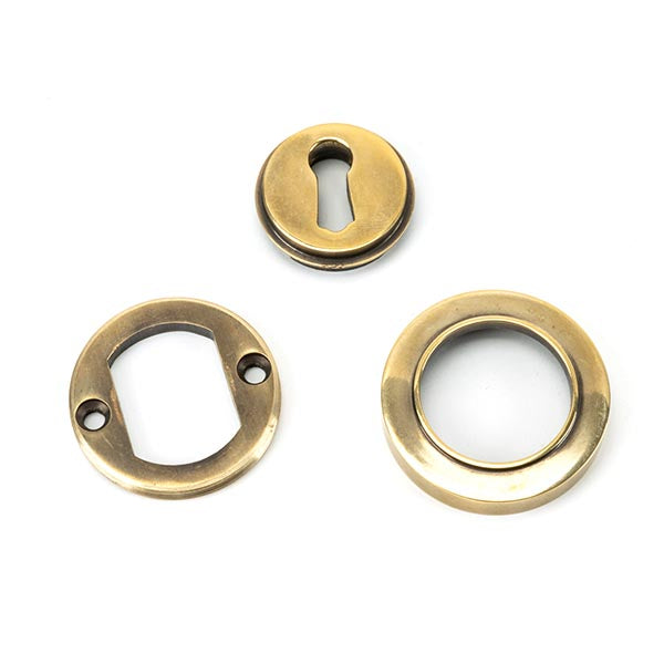 Aged Brass Round Escutcheon (Plain)