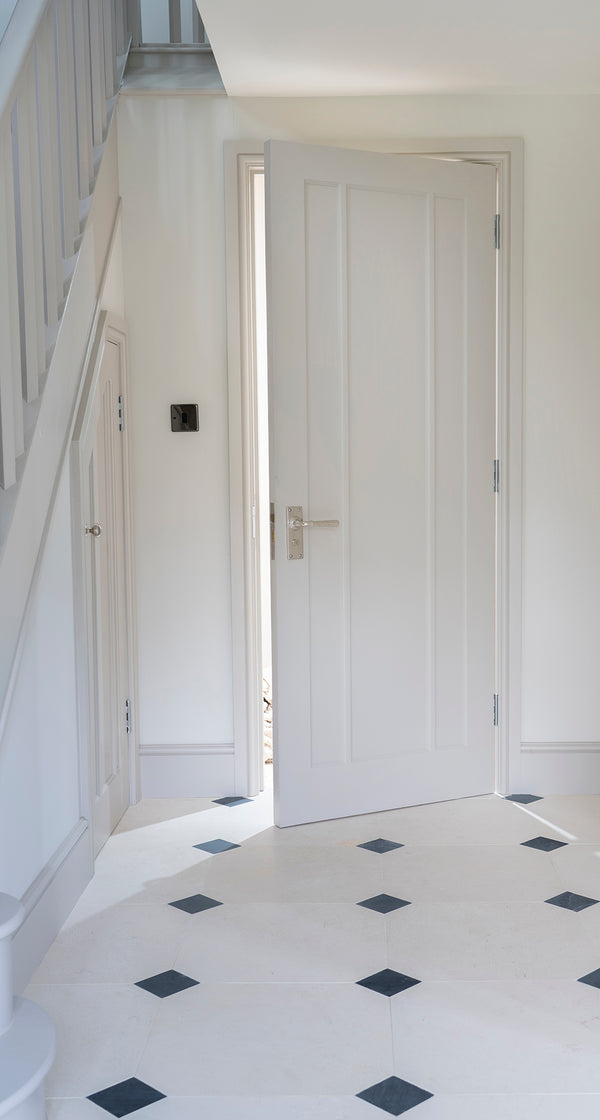 Hammered Newbury Lever Bathroom Set