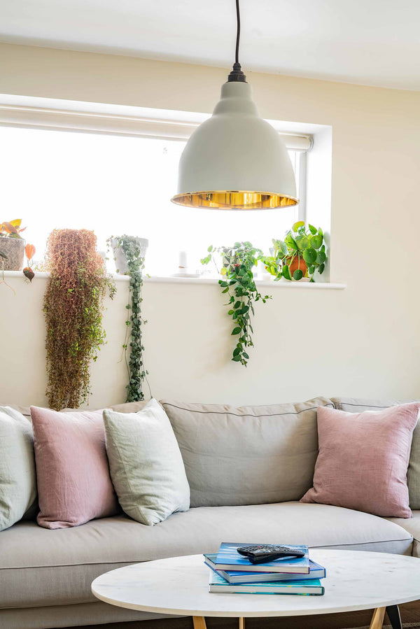 Smooth Brass Brindley Pendant