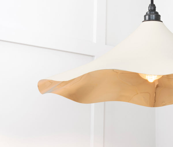 Smooth Brass Flora Pendant