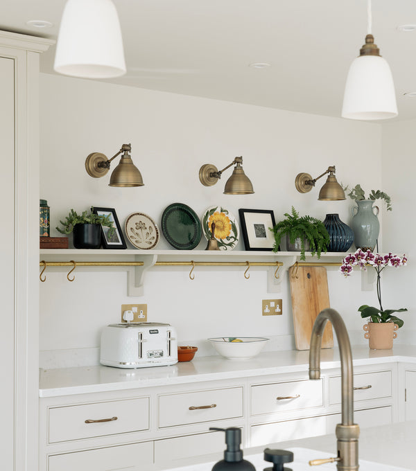 Aged Brass Brindley Wall Light