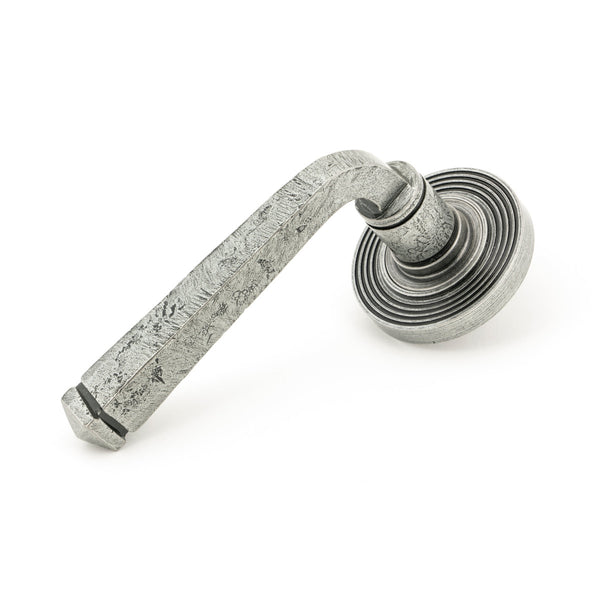 Pewter Avon Round Lever on Rose Set (Beehive) - Unsprung