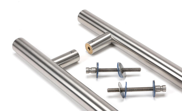 T Bar Handle B2B Fix 32mm dia by From The Anvil