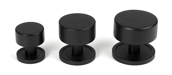 Matt Black Kelso Cabinet Knob - 32mm (Plain)