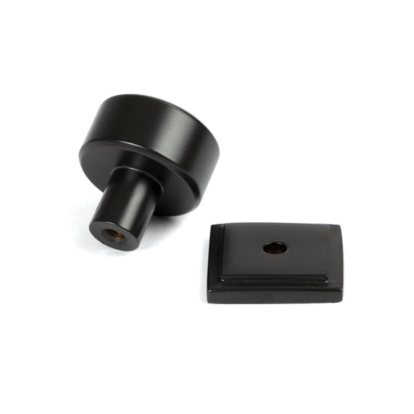 25mm Kelso Cabinet Knob