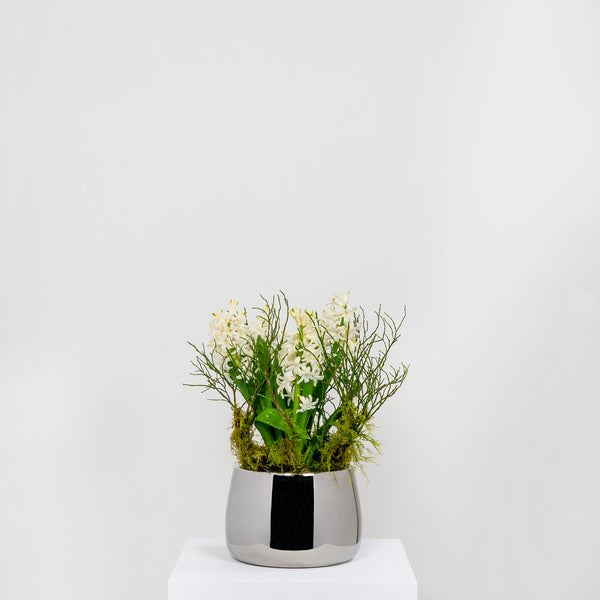 From The Anvil's Polished Marine SS (316) Hepworth Pot