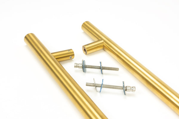 T Bar Handle B2B Fix 32mm dia by From The Anvil