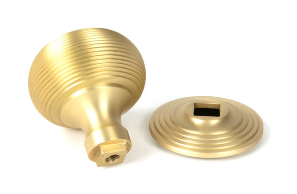 Beehive Centre Door Knob by From The Anvil