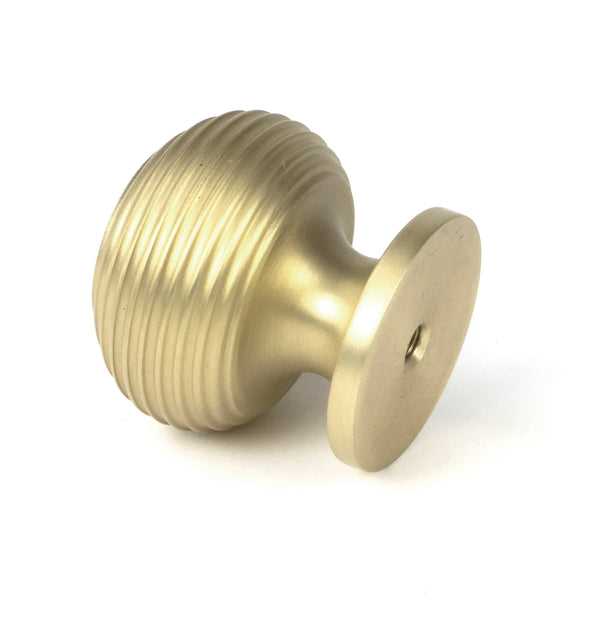 Beehive Cabinet Knob