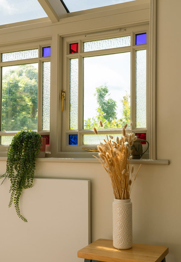 Night-Vent Locking Art Deco Fastener