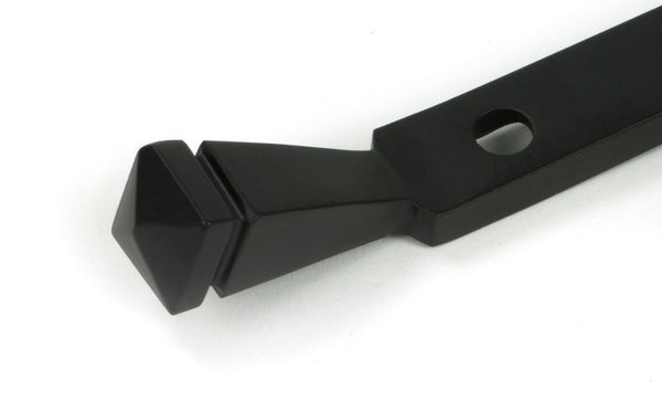 Avon Stay (Steel Window)