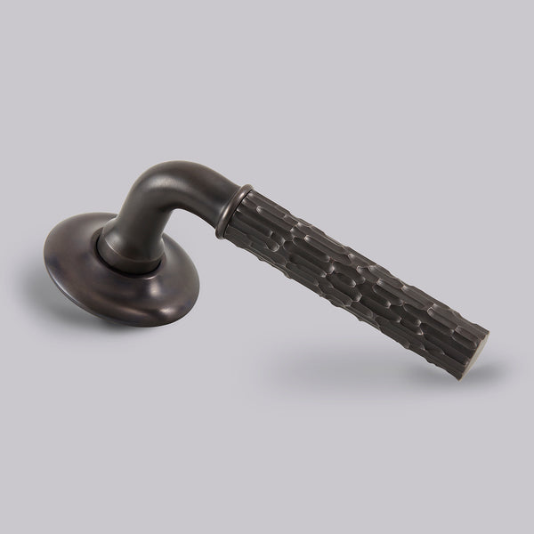 Croft - Bark Lever Handle on Plain Covered Rose 7030