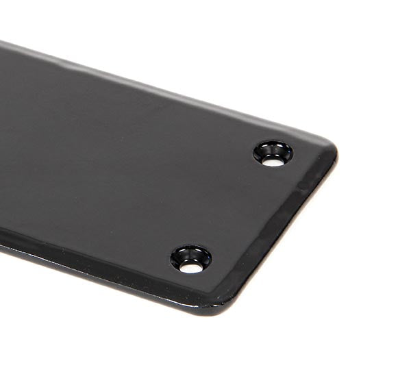 Black 800mm Plain Fingerplate