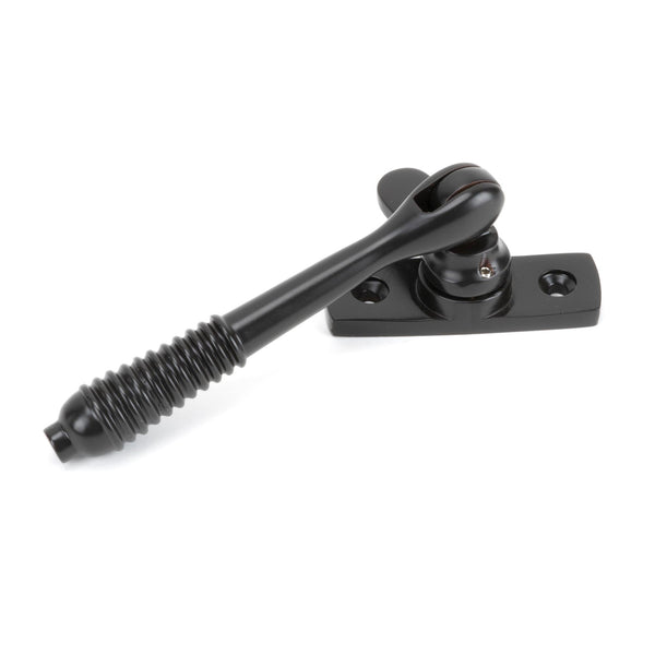 Locking Reeded Fastener by From The Anvil