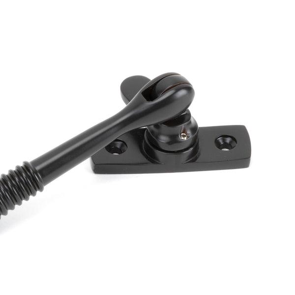 Locking Reeded Fastener by From The Anvil
