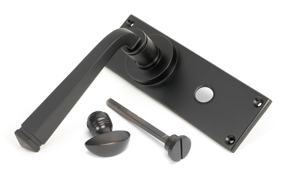 Avon Lever Bathroom Set