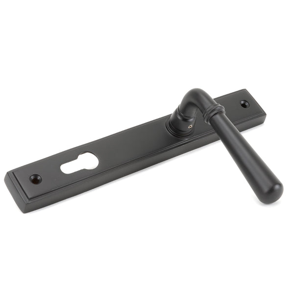Newbury Slimline Lever Espag. Lock Set