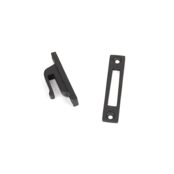 Locking Newbury Fastener by From The Anvil