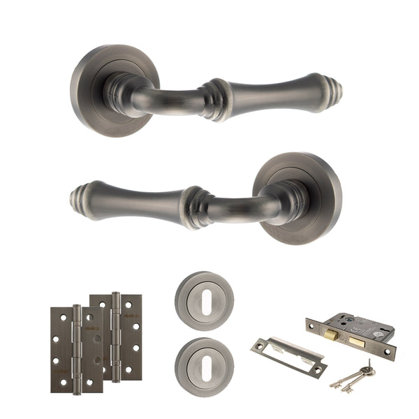Old English Durham Door Handle Pack (3 Lever Lock Set - 2.5" CE Sashlock, 4" Slim Knuckle Hinges x2) by Atlantic Hardware