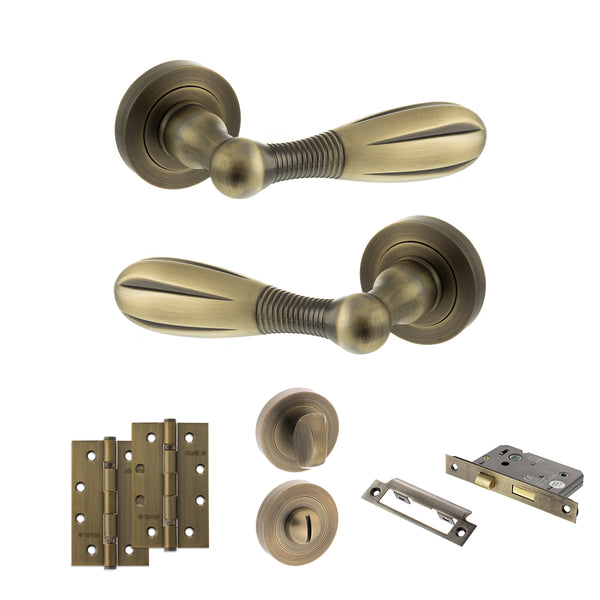 Old English Cambridge Door Handle Pack (Bathroom Set - 3" CE Bathroom Lock, 4" Slim Knuckle Hinges x2) by Atlantic Hardware