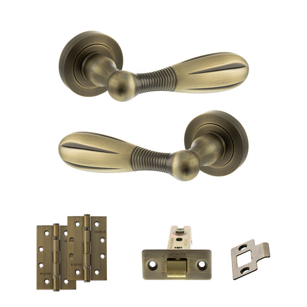 Old English Cambridge Door Handle Pack (Latch Set - 2.5" CE Latch, 4" Slim Knuckle Hinges x2) by Atlantic Hardware