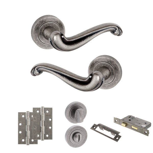 Old English Colchester Door Handle Pack (Bathroom Set - 2.5" CE Bathroom Lock, 4" Slim Knuckle Hinges x2) by Atlantic Hardware