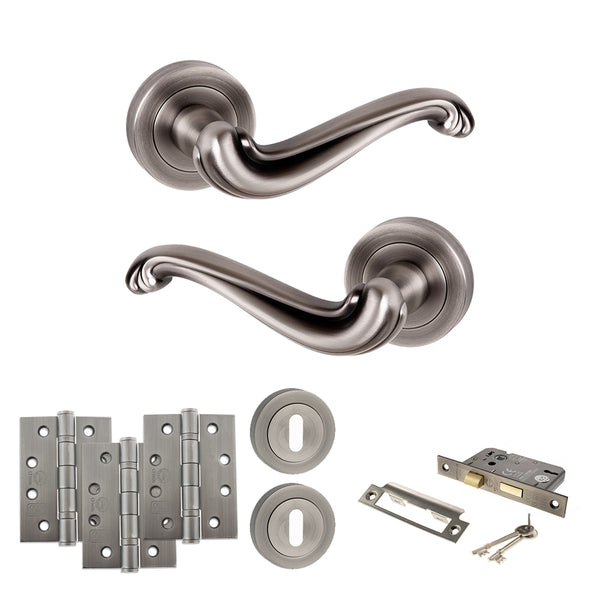 Old English Colchester Door Handle Pack (3 Lever Lock Set - 2.5" CE Sashlock, 4" Fire Rated Hinges x3) by Atlantic Hardware
