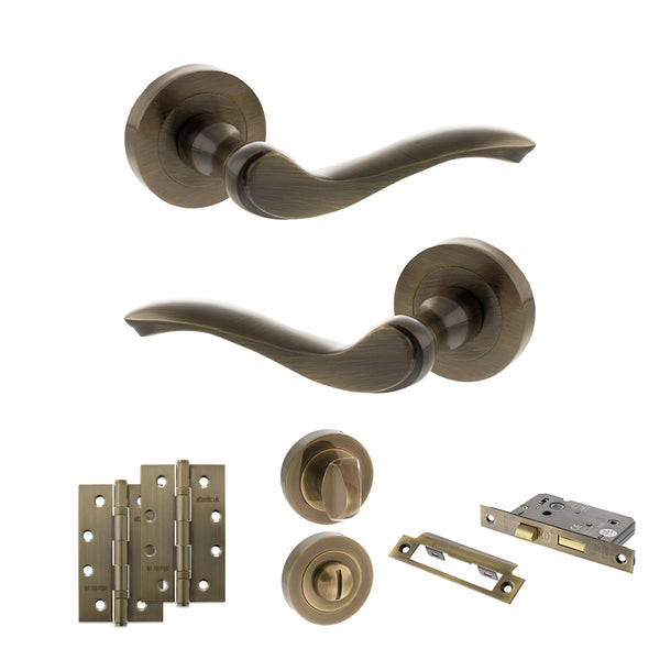 Old English Warwick Door Handle Pack (Bathroom Set - 2.5" CE Bathroom Lock, 4" Slim Knuckle Hinges x2) by Atlantic Hardware
