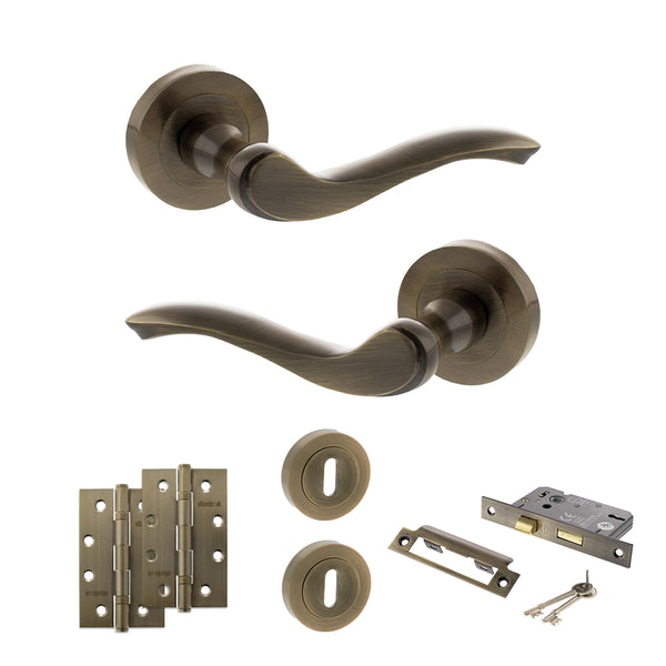 Old English Warwick Door Handle Pack (3 Lever Lock Set - 3" CE Sashlock, 4" Slim Knuckle Hinges x2) by Atlantic Hardware