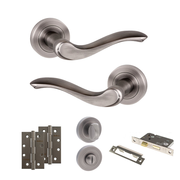 Old English Warwick Door Handle Pack (Bathroom Set - 2.5" CE Bathroom Lock, 4" Slim Knuckle Hinges x2) by Atlantic Hardware