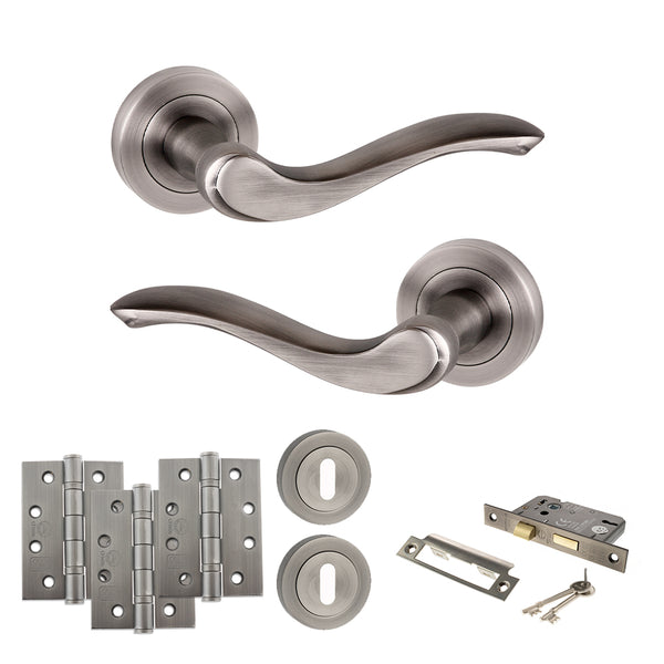 Old English Warwick Door Handle Pack (3 Lever Lock Set - 2.5" CE Sashlock, 4" Fire Rated Hinges x3) by Atlantic Hardware
