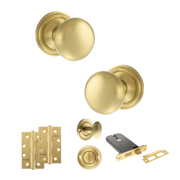 Old English Harrogate Door Knob Pack (Lock Set - Horizontal Bathlock, 4" Slim Knuckle Hinges x2) by Atlantic Hardware