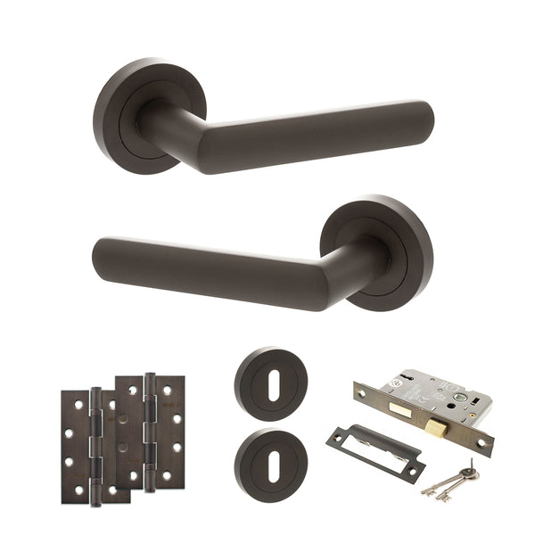 Status Carolina Door Handle Pack (3 Lever Lock Set - 2.5" CE Sashlock, 4" Slim Knuckle Hinges x2) by Atlantic Hardware