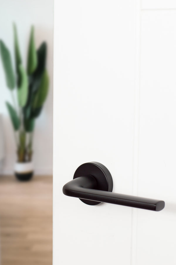 CleanTouch Anti-Bac Forme Milly Lever Door Handle on Minimal Round Rose - additional image