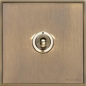 Executive Range - Antique Brass - 1 Gang Dolly Switch