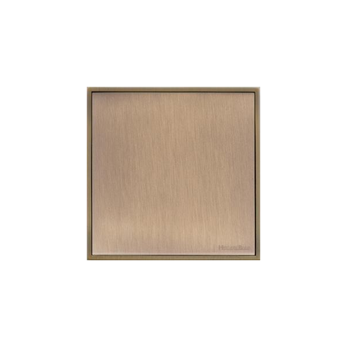 Executive Range Antique Brass Switches & Sockets, EX91 - Single Blank Plate by Heritage Brass By M-Marcus