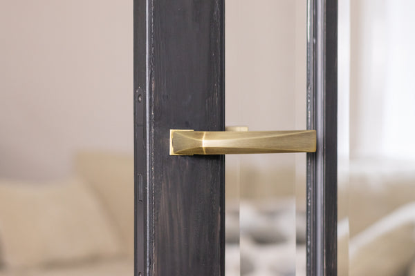 Forme Crystal Lever Door Handle on Concealed Square Rose - additional image