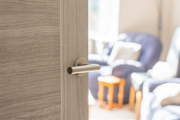 Forme Elle Lever Door Handle on Minimal Round Rose - additional image