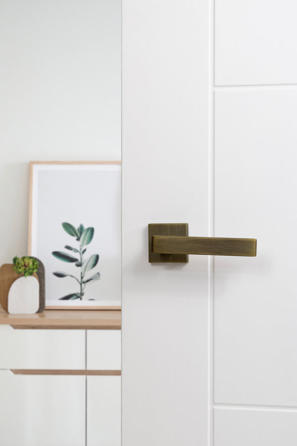 Forme Asti Lever Door Handle on Minimal Square Rose - additional image