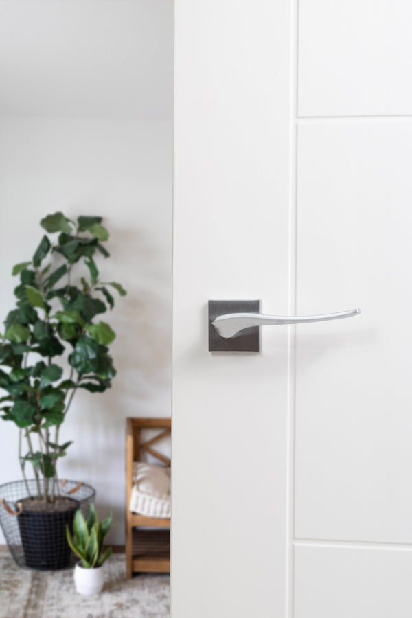 Forme Olimpia Lever Door Handle on Minimal Square Rose - additional image