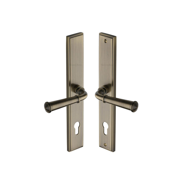 Colonial LH Door Handle on Plate by M Marcus - Heritage Brass