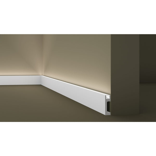 IL10 2m WALLSTYL® Skirting Board with LED light diffuser