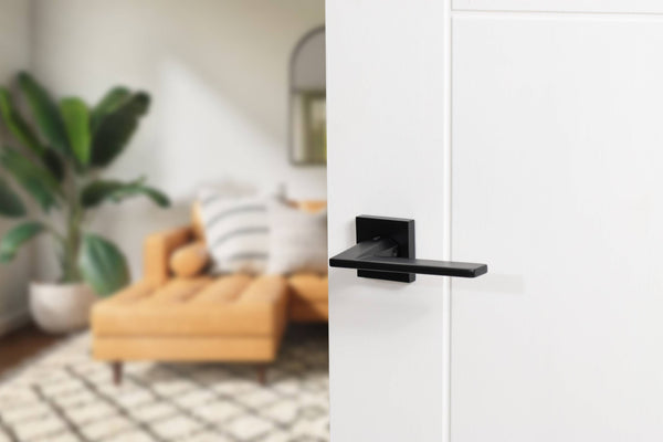 Oro&Oro Sienna Lever Door Handle on Square Rose - additional image