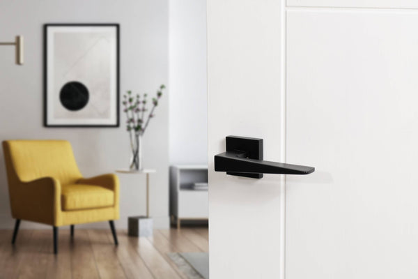 Oro&Oro Ivy Lever Door Handle on Square Rose - additional image