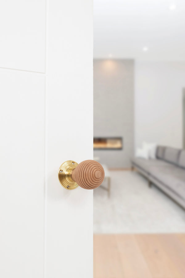 Old English Bridlington Wood Reeded Beehive Door Knob on Face Fix Rose - additional image